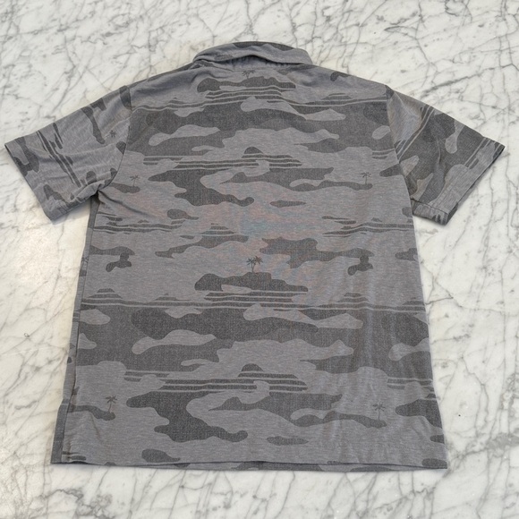 Travis Mathew Skywind YOUTH Performance Polo Shirt Size M 8/10 - Picture 5 of 6